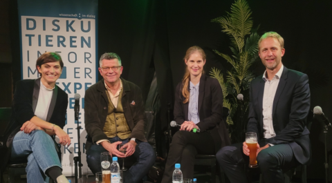 Towards entry "“Better health-treatment with AI?” – Discussion with Björn Eskofier and Peter Dabrock"