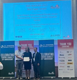 Zum Artikel "Our postdoc Dr.-Ing. Ingrid Ullmann won the Best Paper Award at the IEEE Sensors Conference in Vienna"