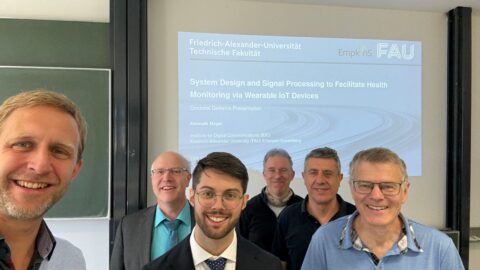 Zum Artikel "Congratulations to Kenneth Mayer on successfully defending his dissertation! 🥳"