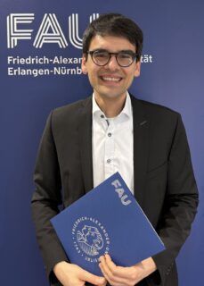 Symbolbild zum Artikel. Der Link öffnet das Bild in einer großen Anzeige.